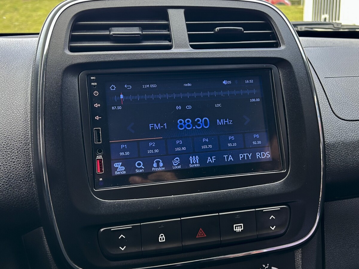 Renault Kwid 2024 EXCELENTE ESTADO! | Permuta / Financia Renault Kwid 2024 EXCELENTE ESTADO! | Permuta / Financia