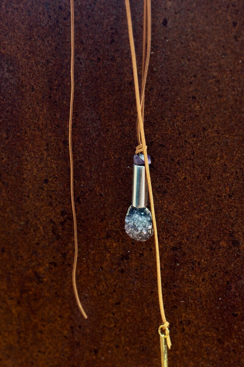 Raw Stone Necklace Amatista Gris
