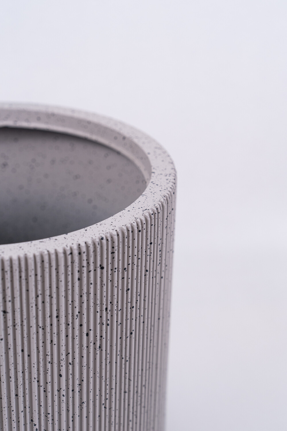 Maceta Loi Color Unico