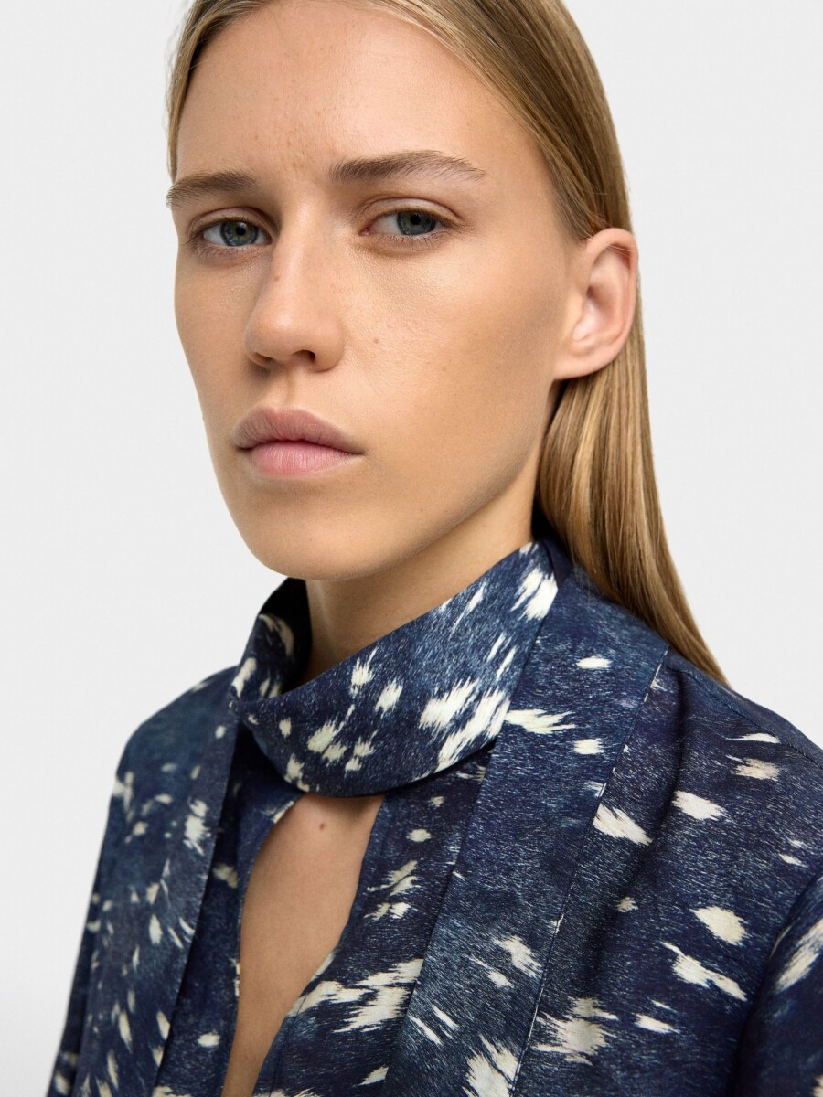 Blusa De Manga Larga Con Estampado Animal azul-marino