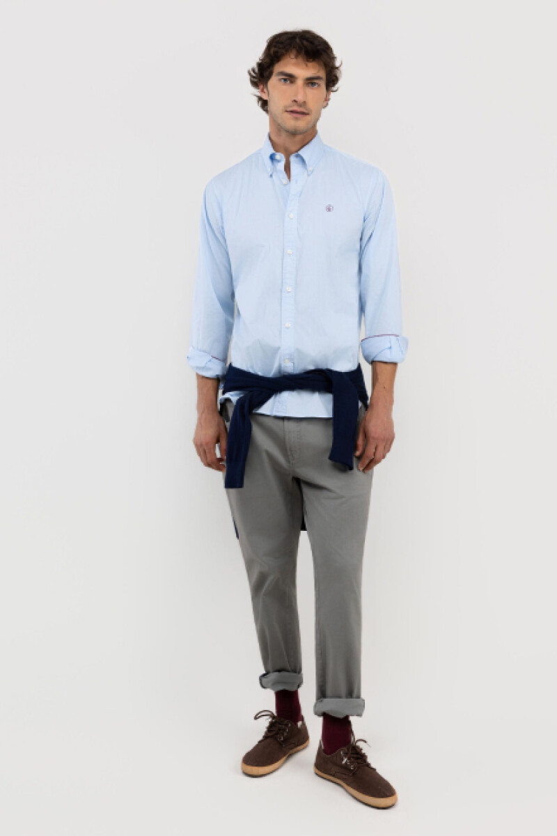 Camisa Garment Dyed Celeste