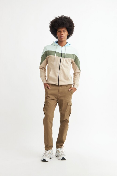 Pantalón cargo BEIGE