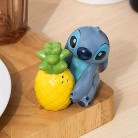 Disney - Stitch Sallt & Pepper Shakers Disney - Stitch Sallt & Pepper Shakers