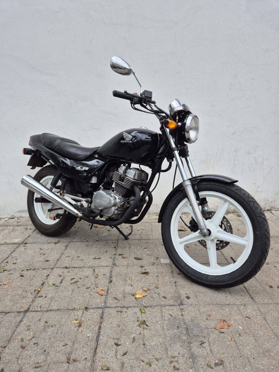 Honda CB250 Usada - Reserva 