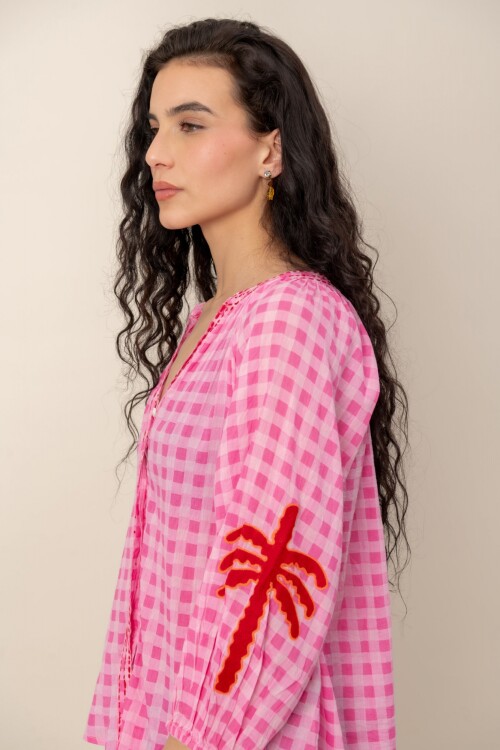 Camisa bordada Rosa