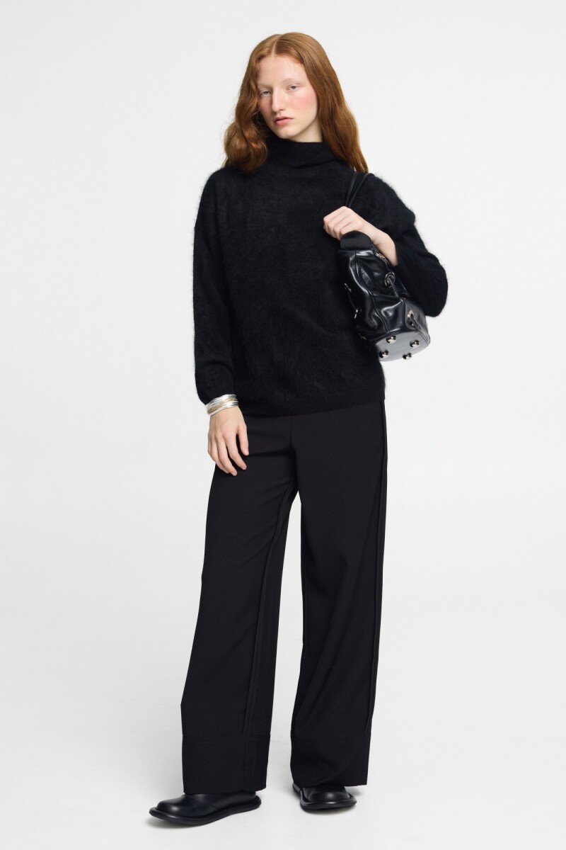 SWEATER Negro