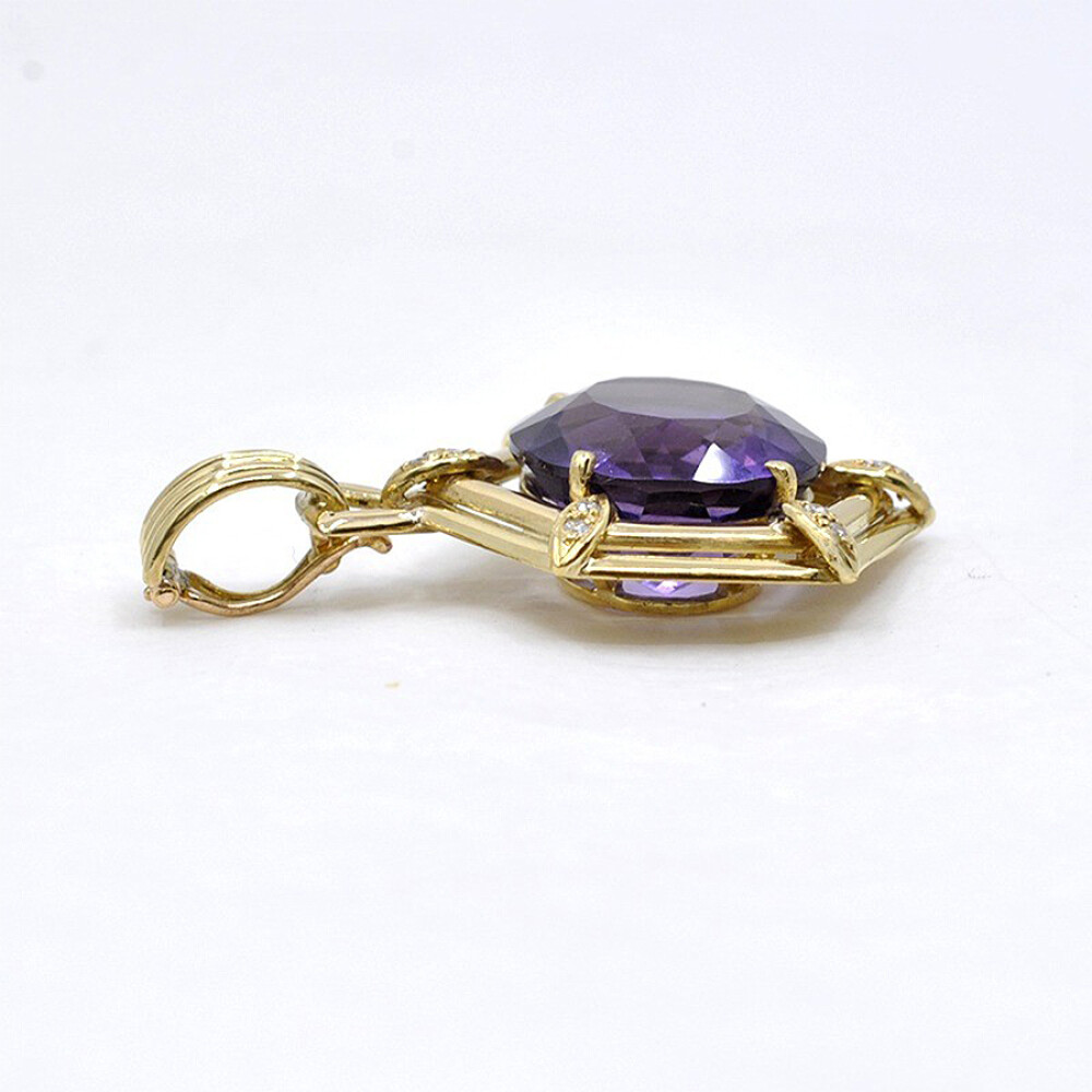 Colgante En Oro 18K, Amatistas Y Brillantes Colgante En Oro 18K, Amatistas Y Brillantes
