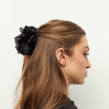 BROCHE PUNAT Negro