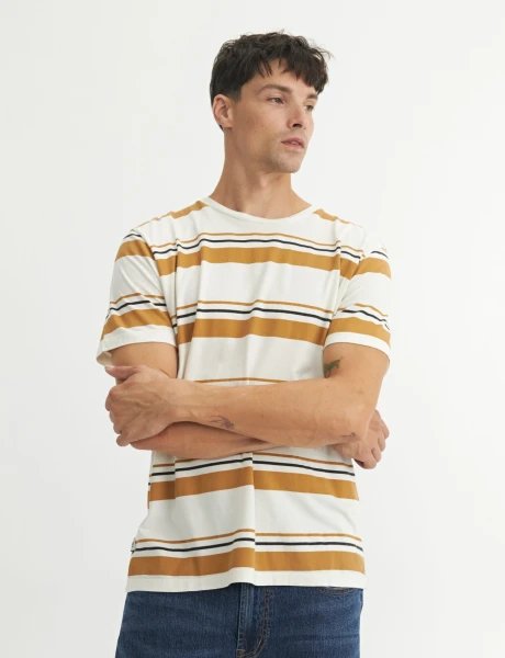 Remera Izan Crudo