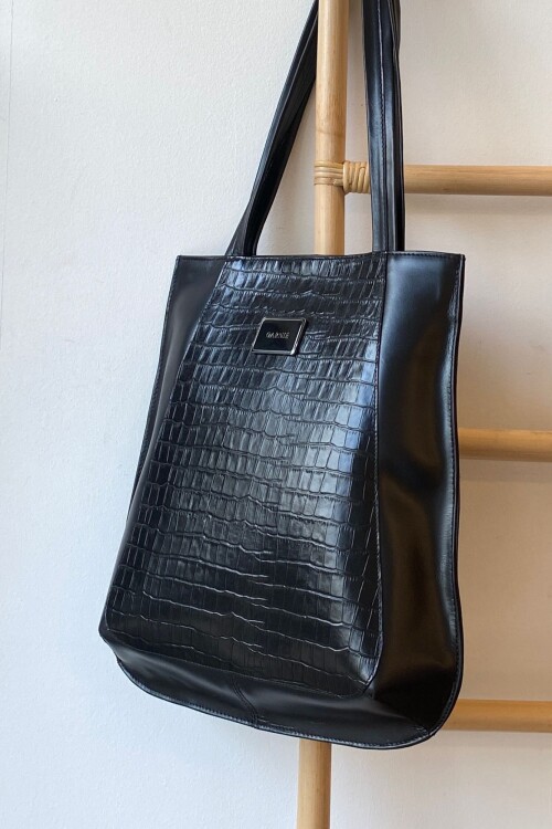 Cartera Selene Crocco Negro Combinada