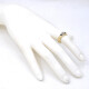 Anillo En Oro 18K Con Brillante Central Y 2 Zafiros Anillo En Oro 18K Con Brillante Central Y 2 Zafiros
