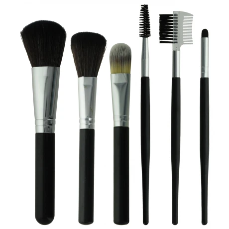 Set de pinceles y brochas para maquillaje. Set de pinceles y brochas para maquillaje.