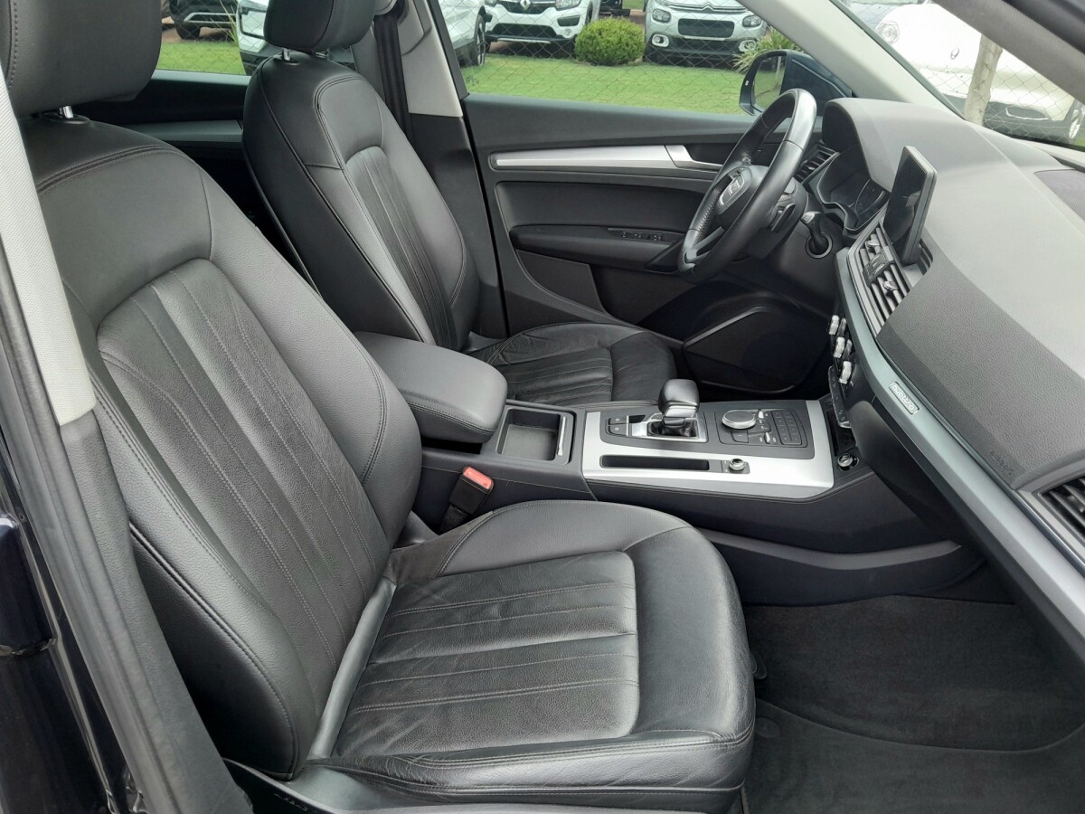 Audi Q5 2.0 Premium TFSI Quattro AT | Permuta / Financia Audi Q5 2.0 Premium TFSI Quattro AT | Permuta / Financia