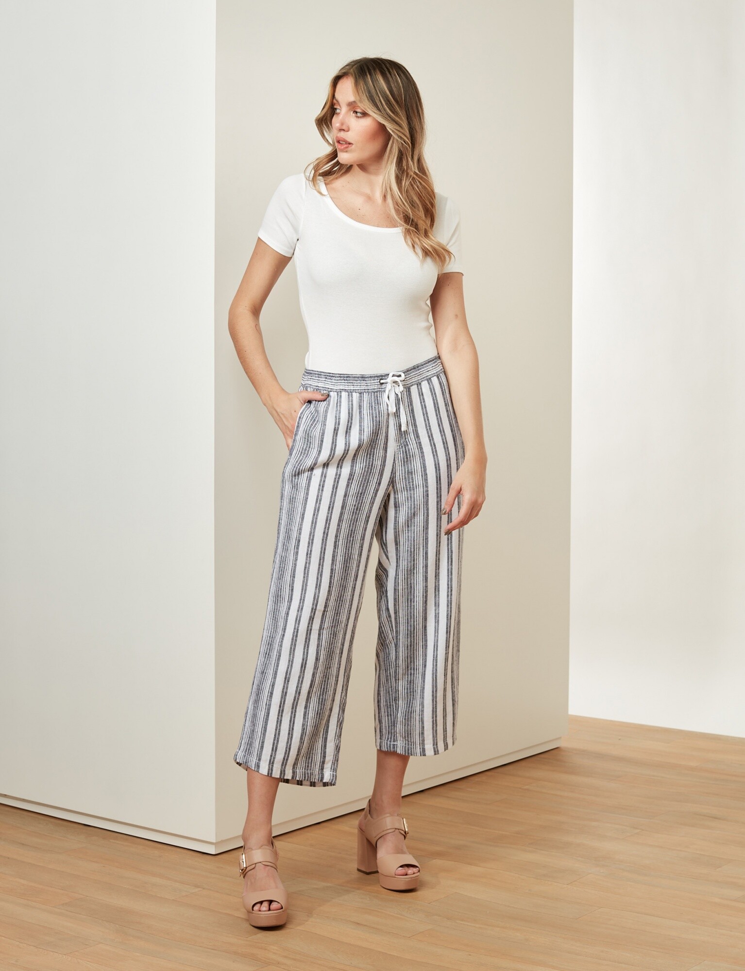 Pantalones colette capri de lino Amarillo (4107) Mujer | Pantalones Salsa \u003e  Kambrey