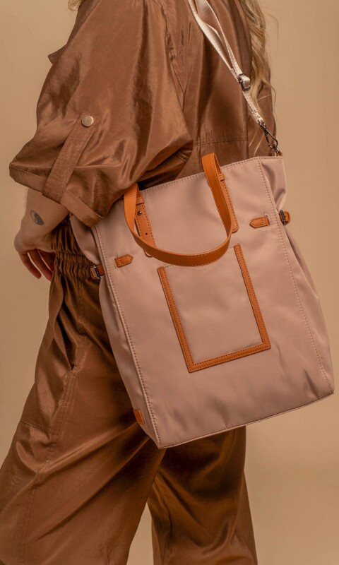 CARTERA BROMELIA NUEZ C/SUELA