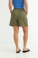 Short tipo gabardina con elastico VERDE OLIVA