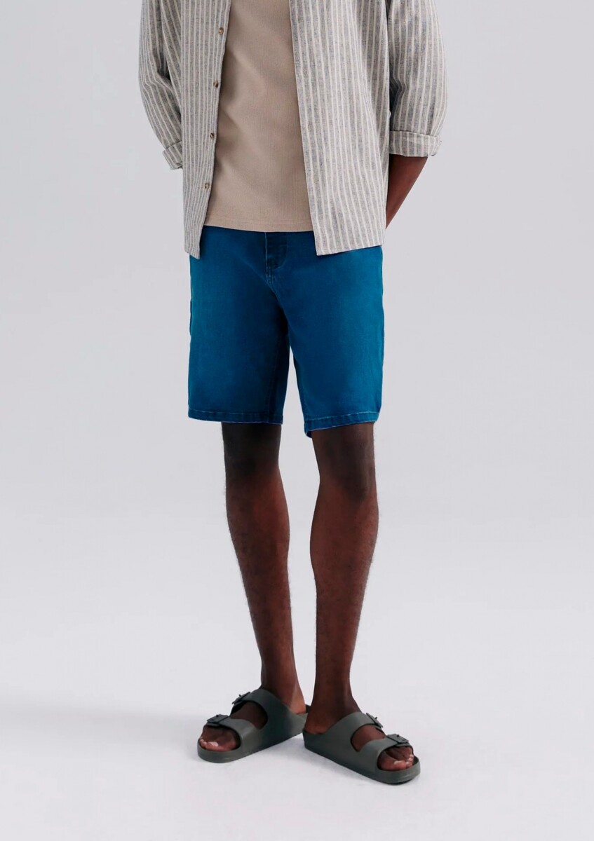 BERMUDA DE JEANS - AZUL 