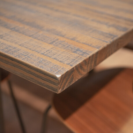 MESA DE COMEDOR MADERA-Y-METAL MARRON YORK