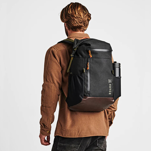 Mochila Roark Passenger 2.0 27L - Negro Mochila Roark Passenger 2.0 27L - Negro
