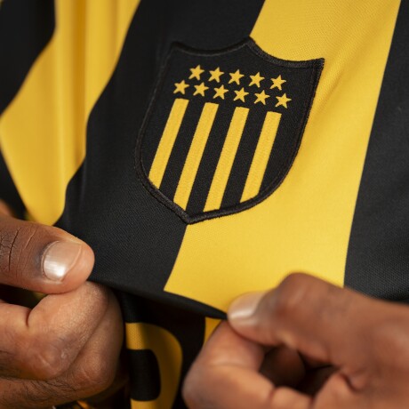 Peñarol Home Jersey 26 78755405 Amarillo/Negro