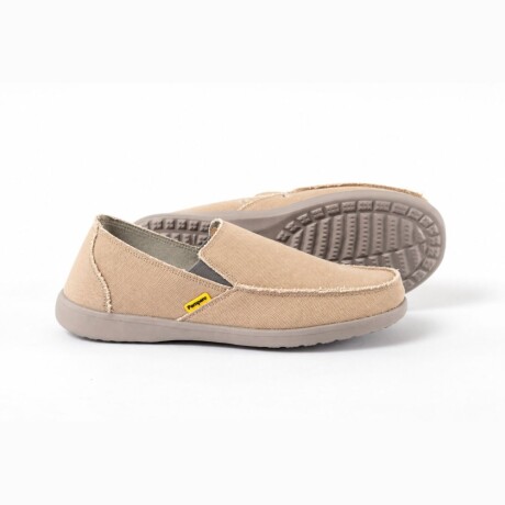 ZAPATO PAMPERO BELUGO IPORÁ BEIGE.- ZAPATO PAMPERO BELUGO IPORÁ BEIGE.-