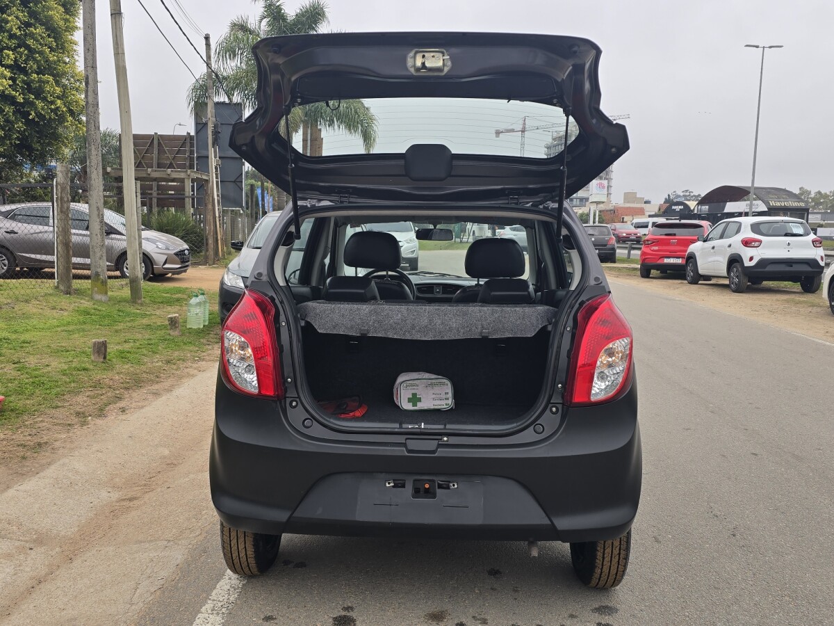 Suzuki Alto 800 STD EXCELENTE ESTADO! | Permuta / Financia Suzuki Alto 800 STD EXCELENTE ESTADO! | Permuta / Financia