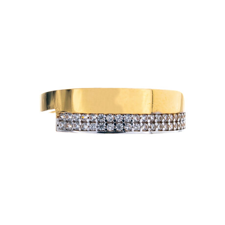 Anillo de oro 18 ktes con circonias. Anillo de oro 18 ktes con circonias.