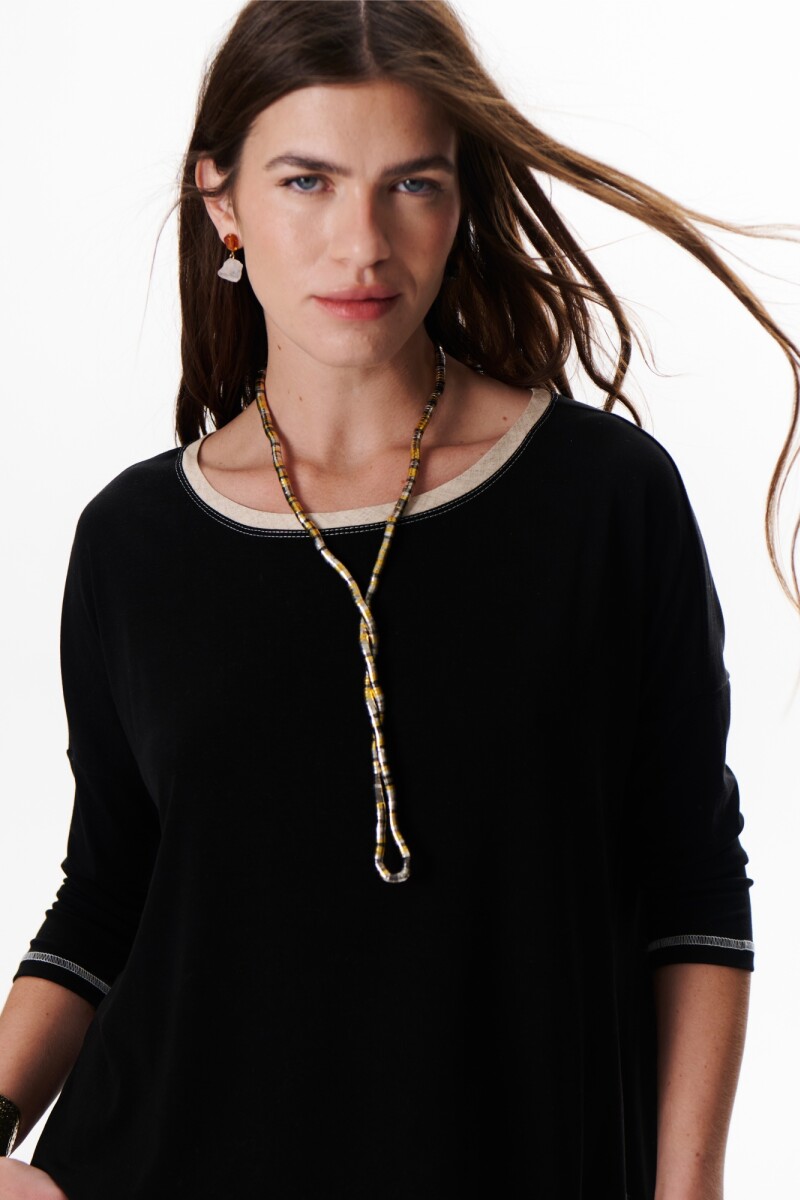 REMERA LIZA NEGRO