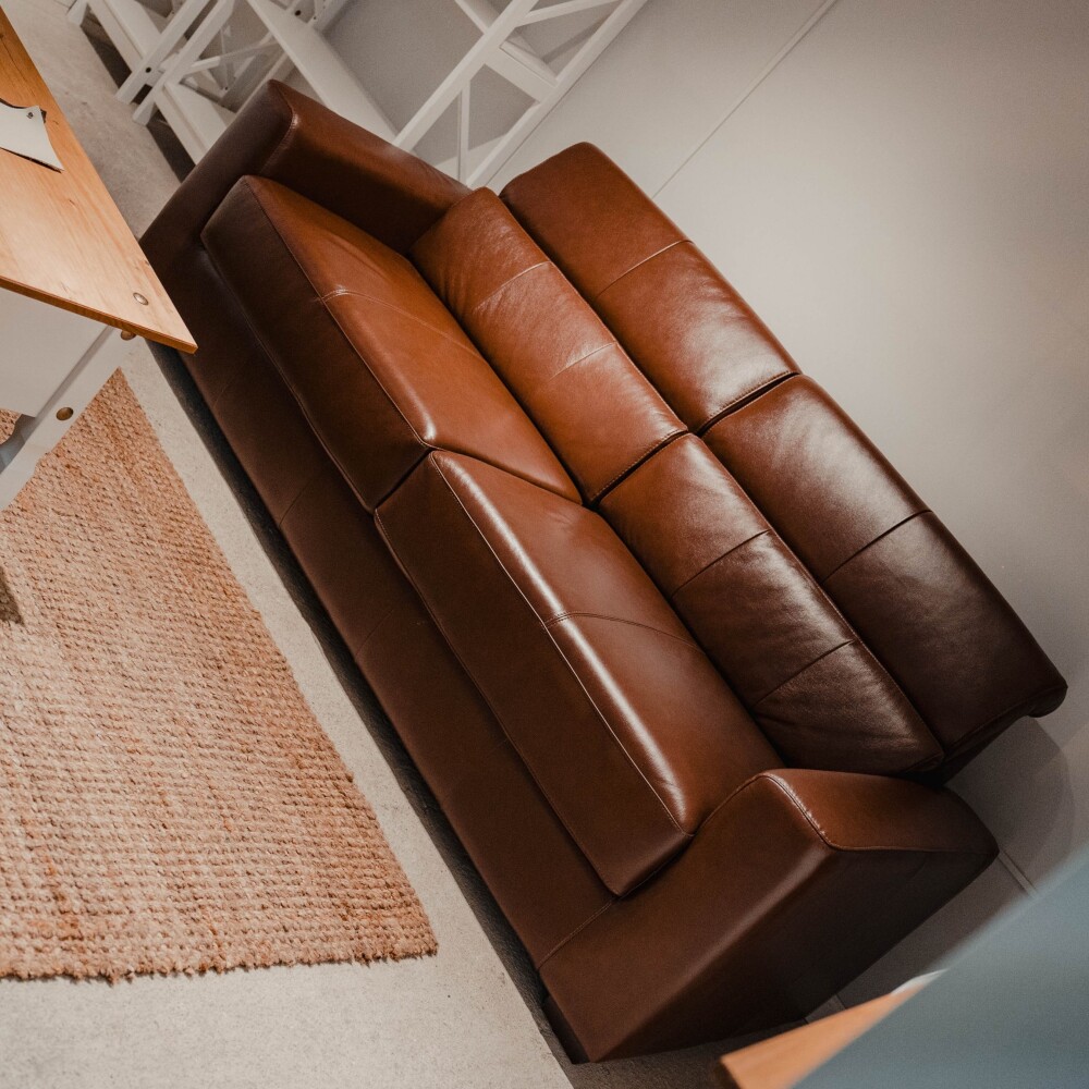 Sillón 100% Cuero - 3 Cuerpos - Sublime Caramelo