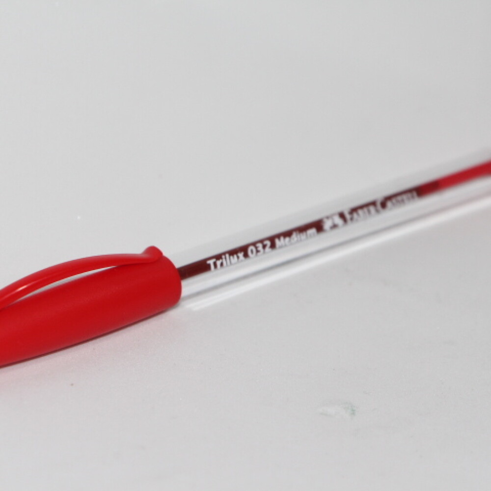 BOLIGRAFO FABER CASTELL TRILUX COLOR ROJO