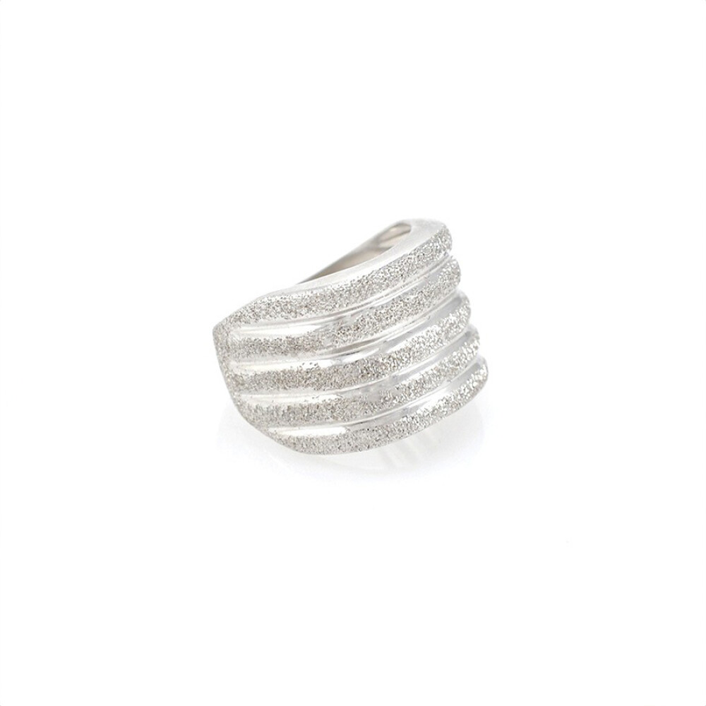 Anillo En Oro 18K, Diamantado. Anillo En Oro 18K, Diamantado.