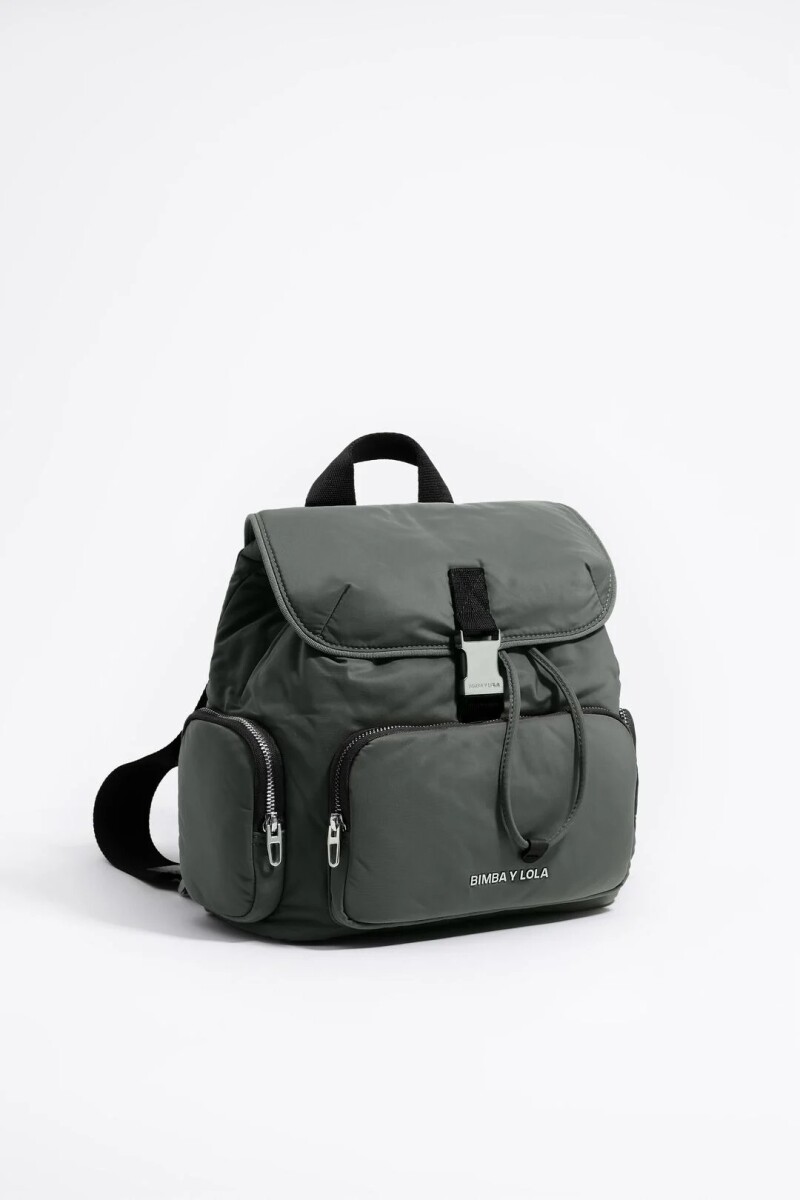 MOCHILA MEDIANA POCKET Gris
