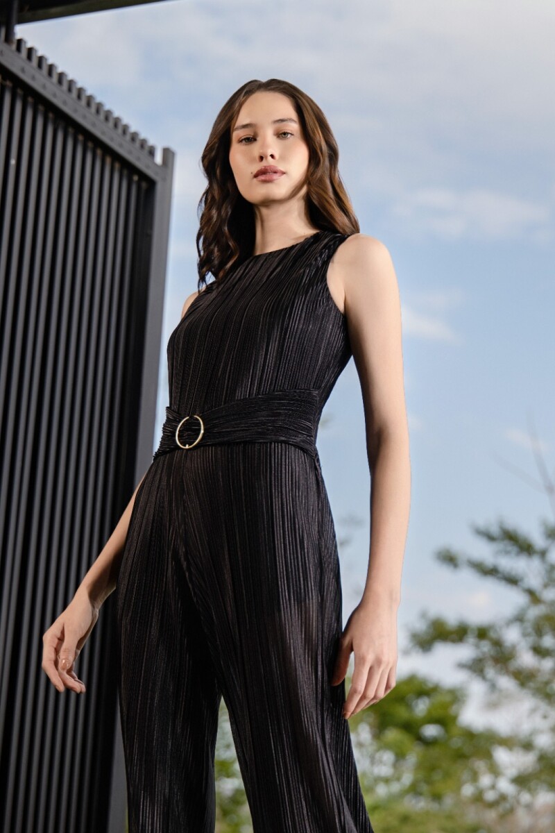 Enterizo Plisado. Enterizo Plisado.