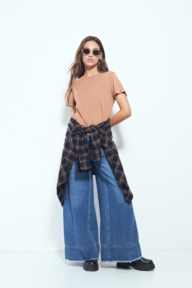 REMERA FITTONIA Ladrillo