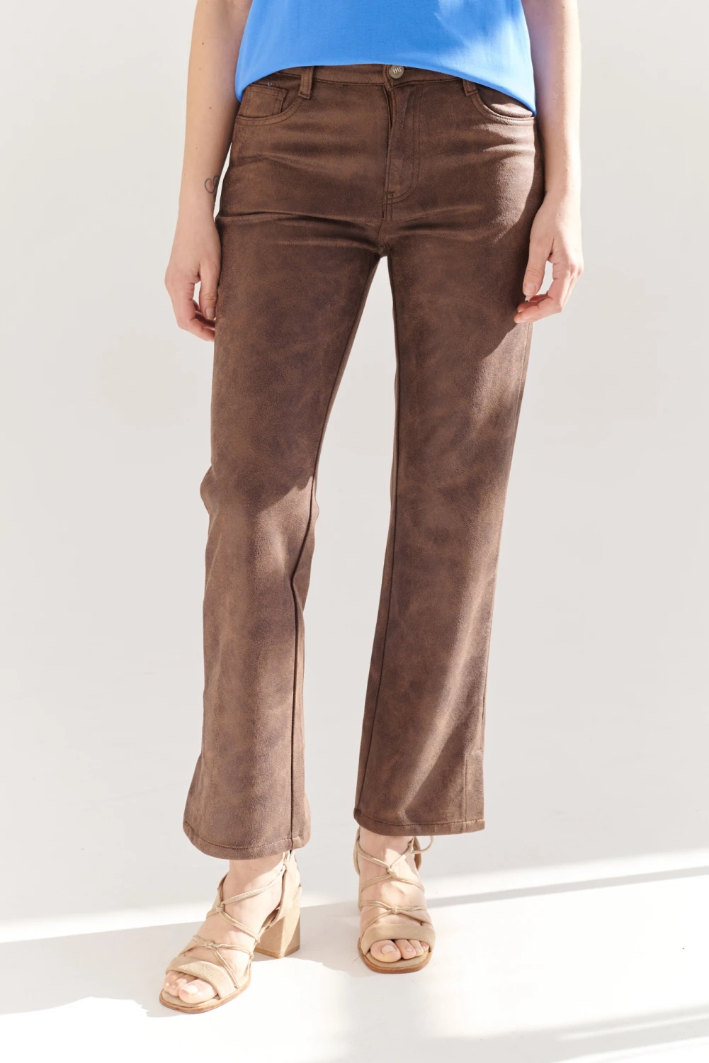 PANTALON VEGAN marron 3