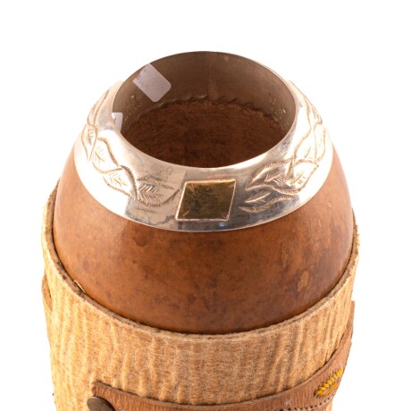 Mate Plata y oro 9 con posa mate