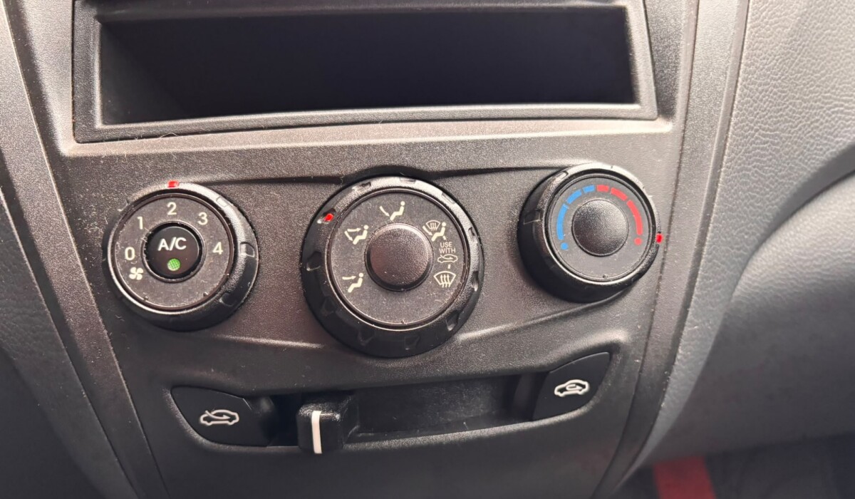 Hyundai Eon 1.0 GLS - 2013 Hyundai Eon 1.0 GLS - 2013