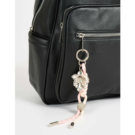 Mochila Con Charm Negro