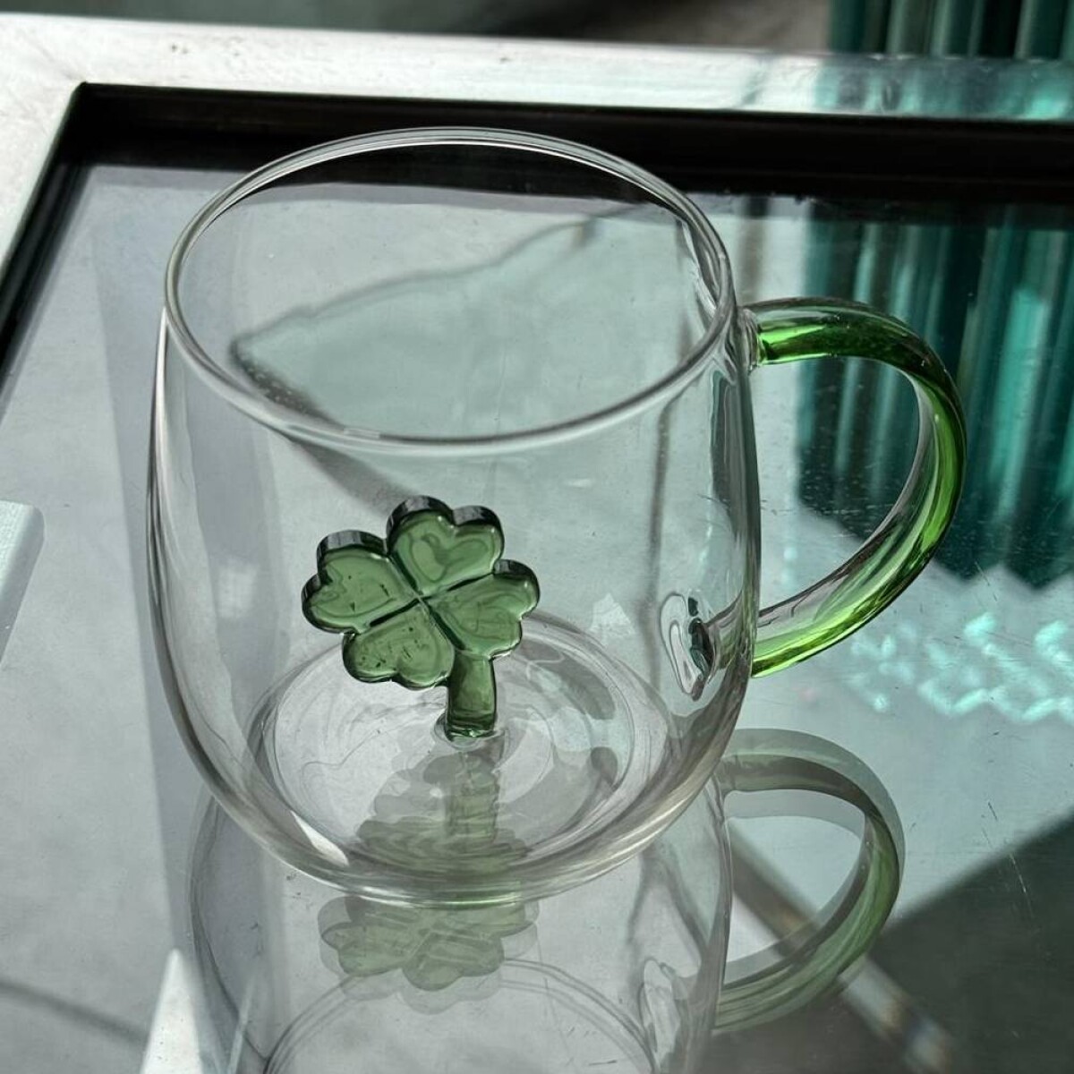 Taza de vidrio con diseño 3D 400ml - trebol 