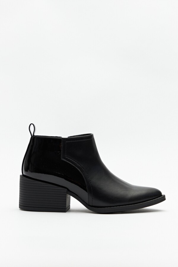 ZAPATO TROPOS Negro