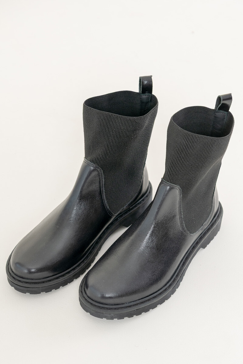 Bota urbana Negro