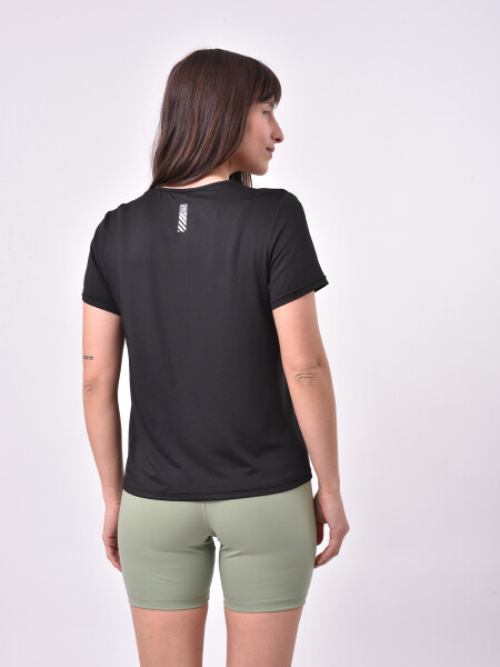 REMERA MOUTON NEGRO