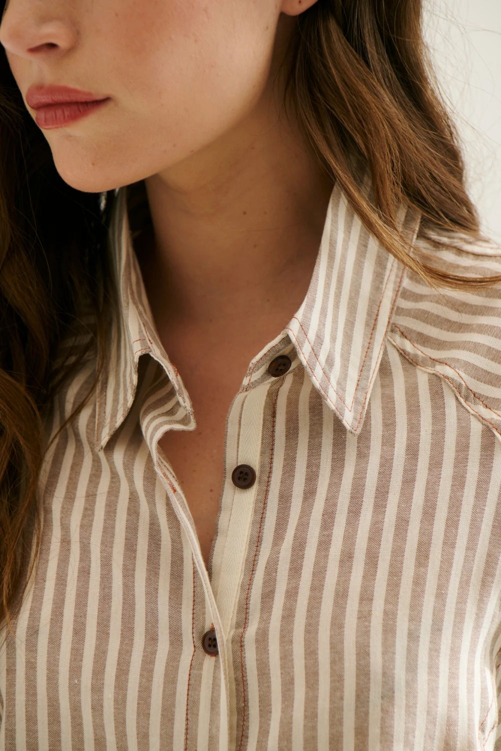 CAMISA BRUNA