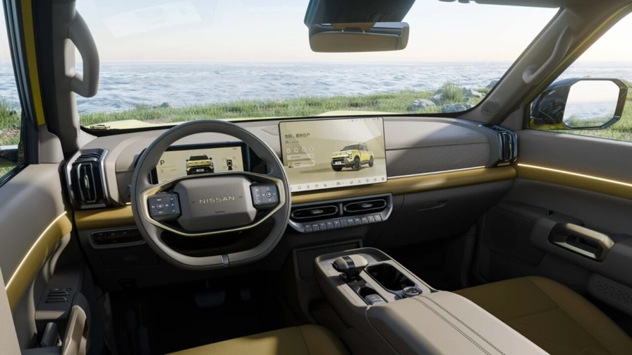 112-interior.jpg