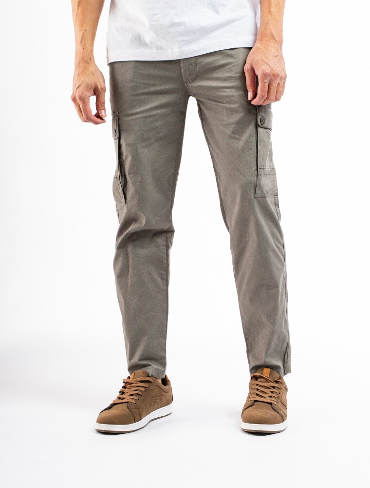 Pantalón Algodón Cargo Slim Militar