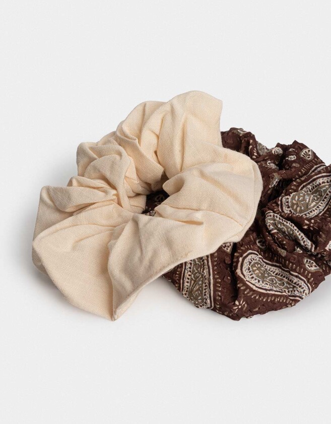 Skunzies Set por 2 Scrunchie - Combinacion Bicolor