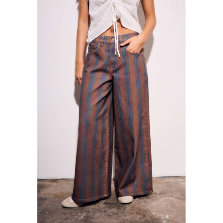 Jean Rayado Extra Wide Leg Chocolate