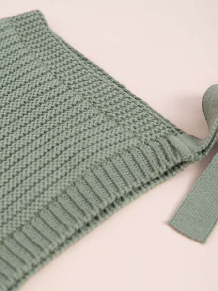 Gorro abrigado con orejas Verde