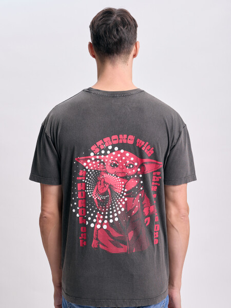 Remera oversize Mandalorian Negro