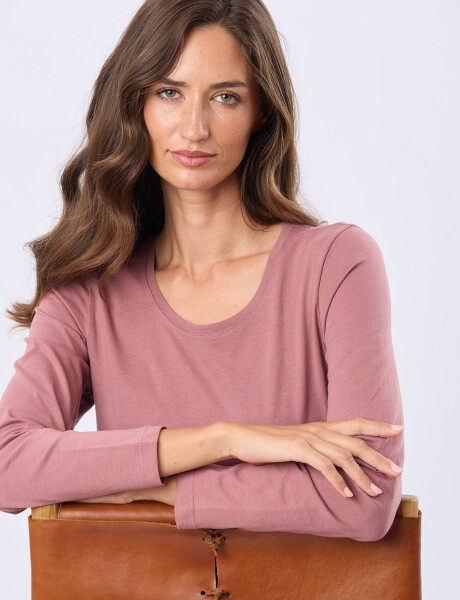 REMERA BÁSICA DE ALGODÓN Rosa Oscuro
